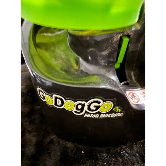 Hyper Pet Go Dog Go Fetch Machine G4 Dog Ball Launcher  NO REMOTE NO BALLS - Picture 3 of 6